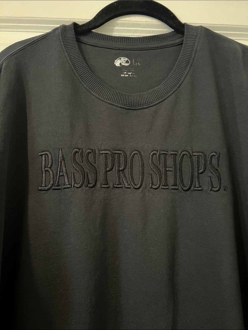 Bass Pro Shops Crewneck Sweatshirt - Picture 2 of 2